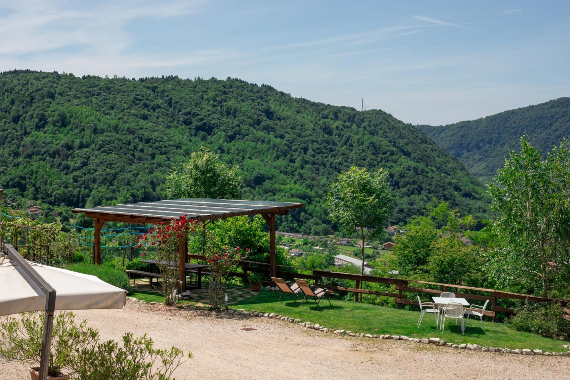 Agriturismo Riva Dei Coz Sequsino 外观 照片