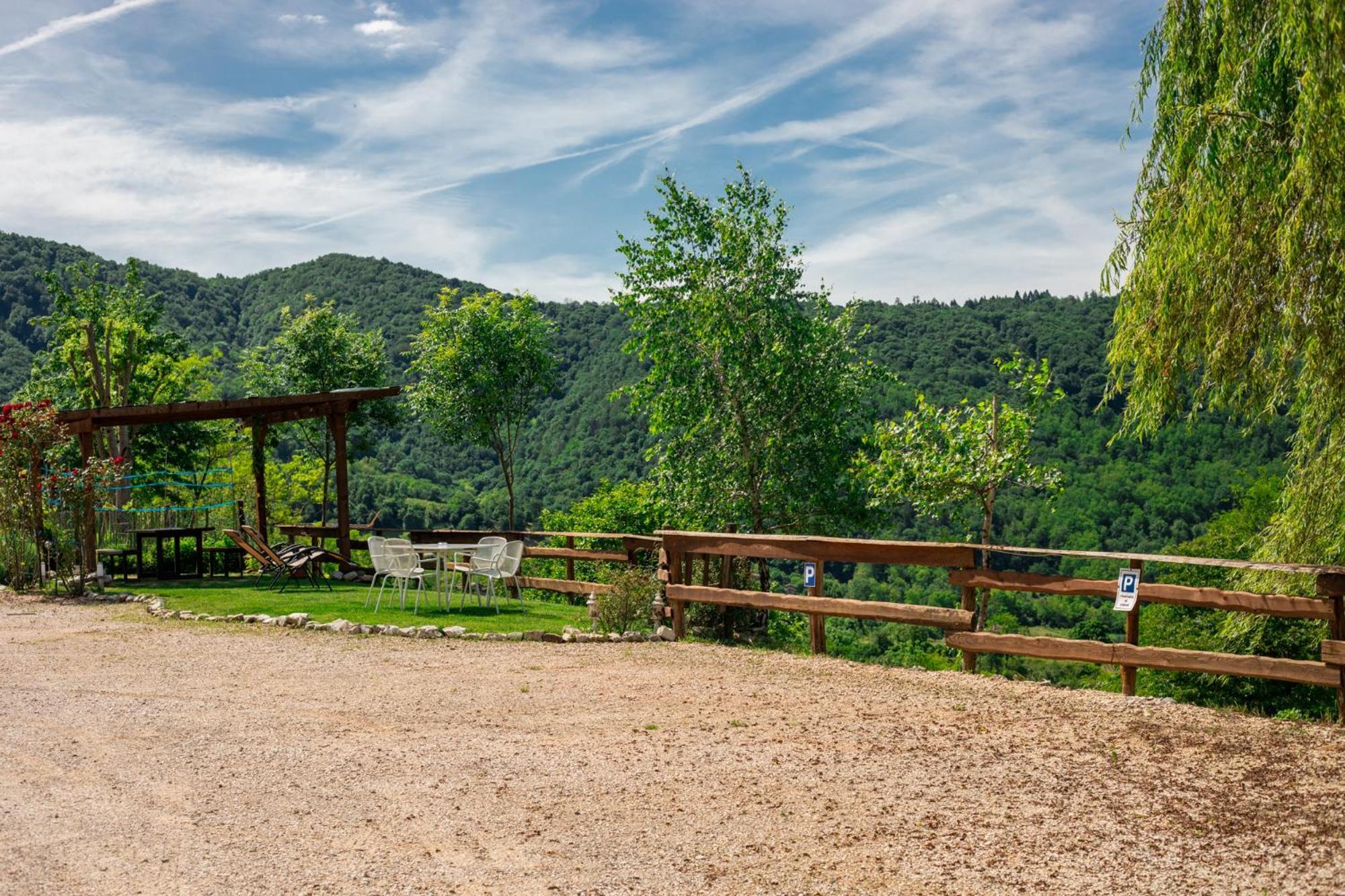 Agriturismo Riva Dei Coz Sequsino 外观 照片